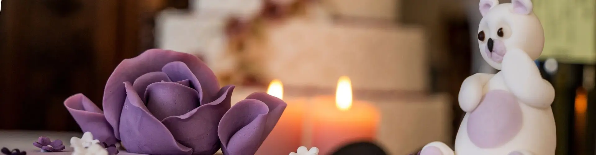 Dåbskage med blomster